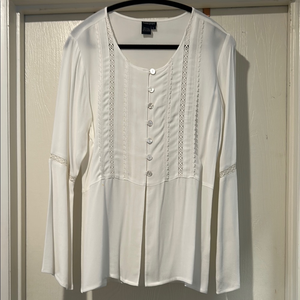 Boston Proper White Lace Detail Blouse